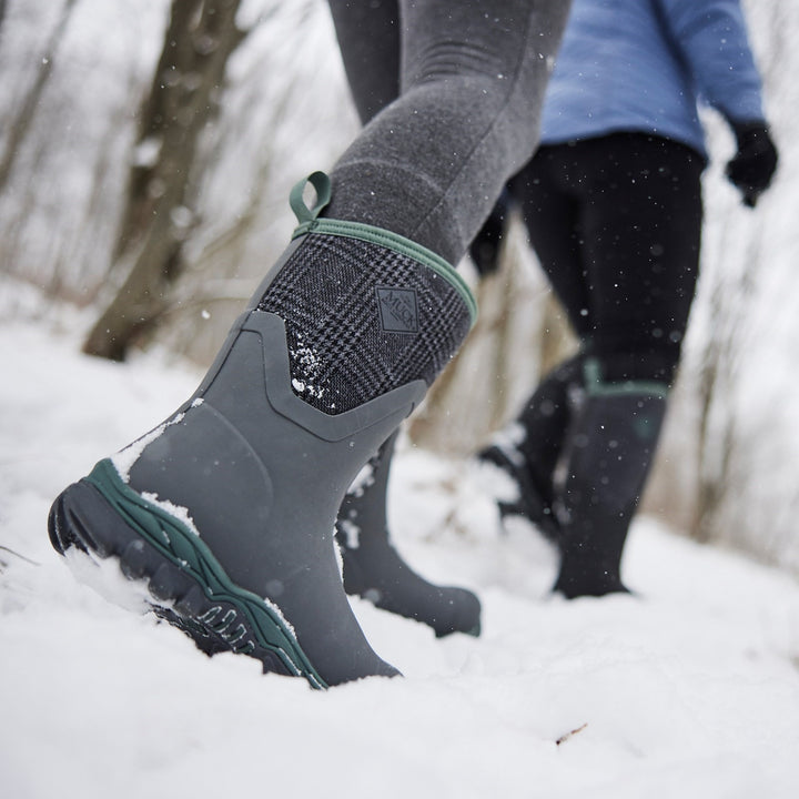 Muck Boots Arctic Sport II Mid Boot Grey Plaid 3